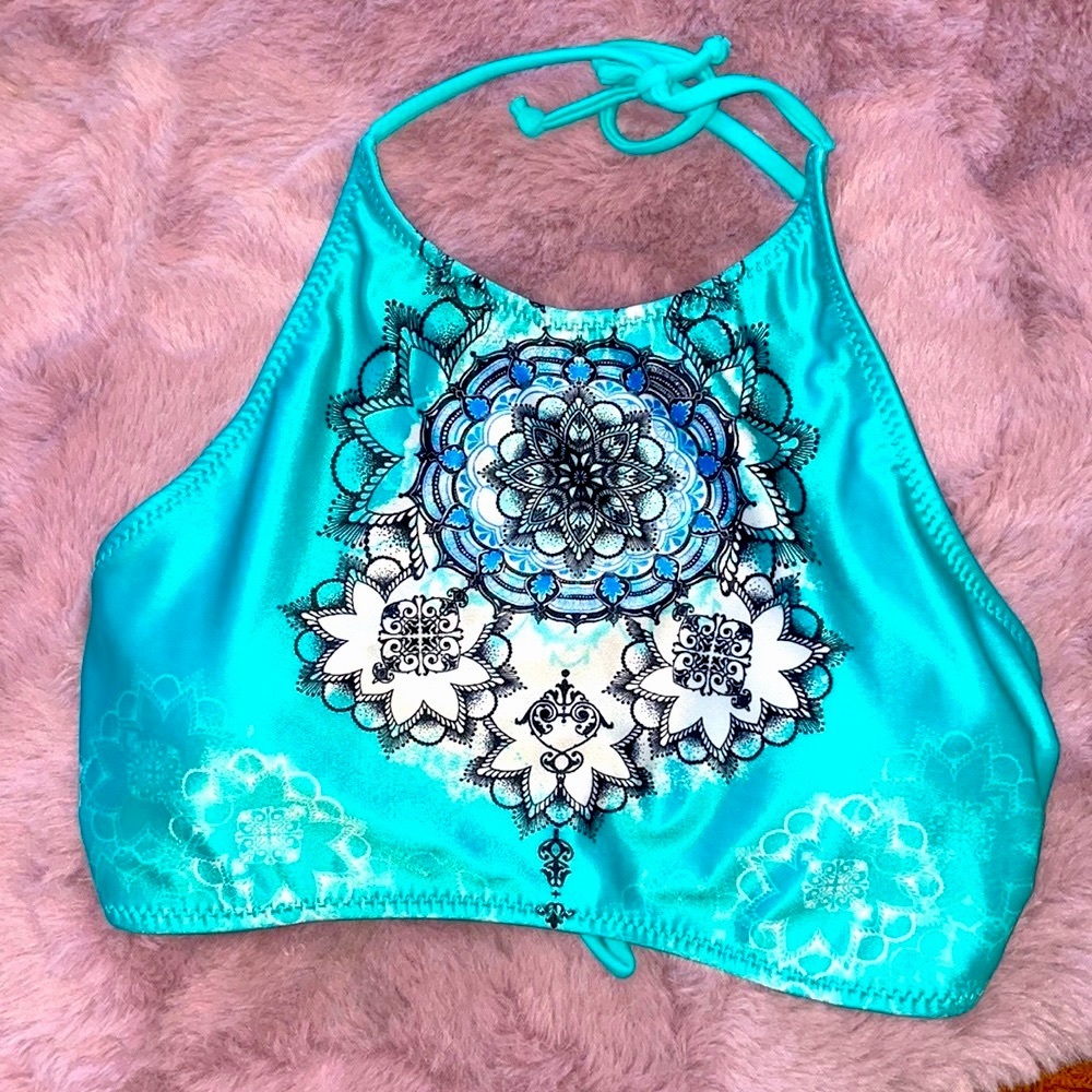 Aeropostal swim top color teal